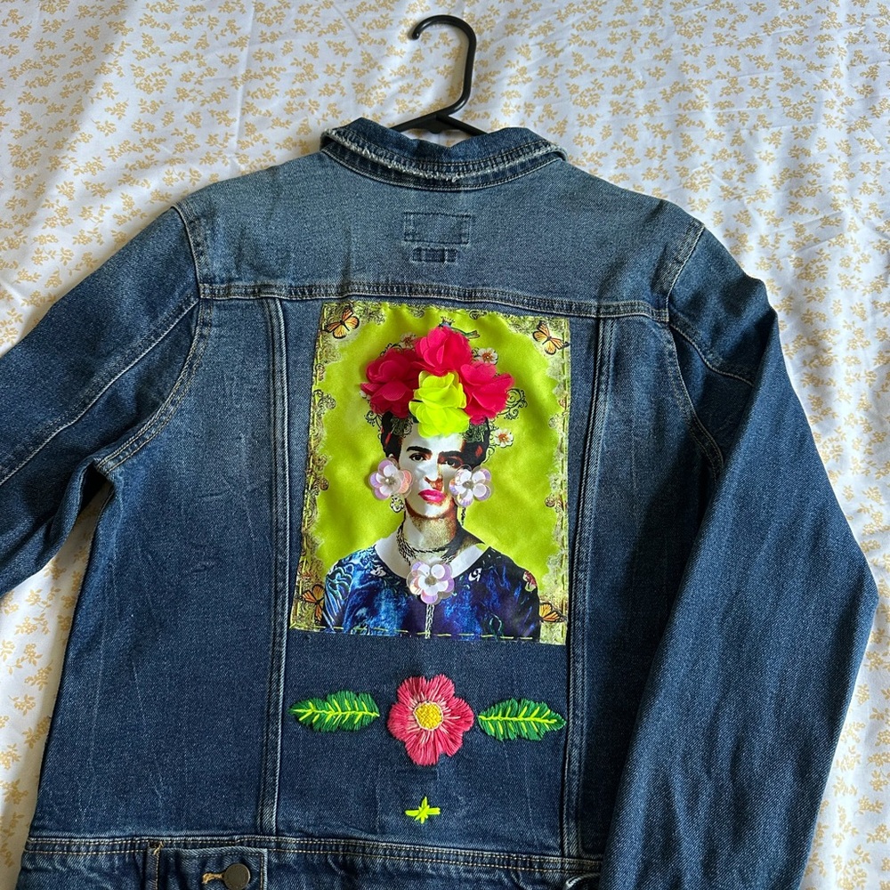 Universal Thread Blue Denim Jacket - image 8